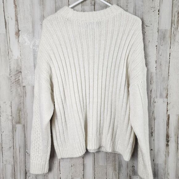 A New Day Cable Knit Sweater White Size Medium - Picture 2 of 9